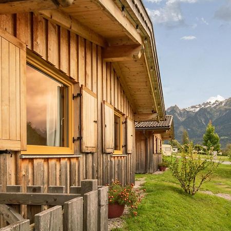 Mountain-Chalets Sonnenberg Nüziders エクステリア 写真