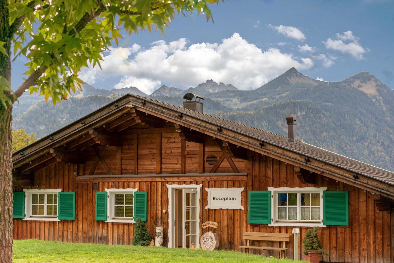 Mountain-Chalets Sonnenberg Nüziders エクステリア 写真